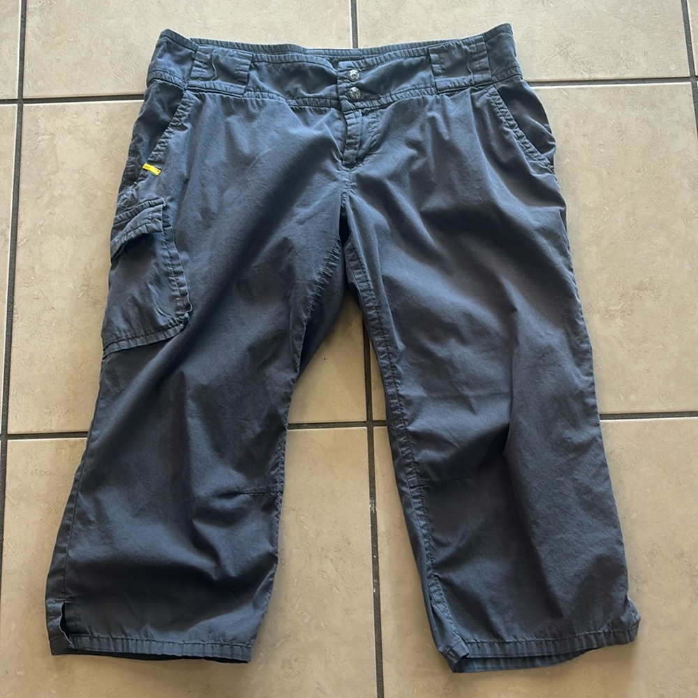 Blue Lole capris size 10